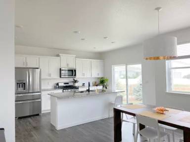 Main picture of 4320 Huntsman Dr