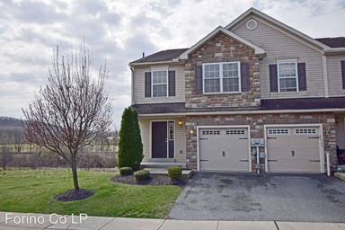 Main picture of 411 Caramist Cir
