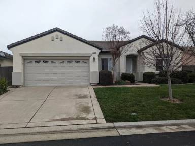 Main picture of 2704 Robinson Creek Ln