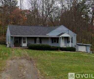 Main picture of 2753 Mercer Rd