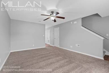 Main picture of 532 Patriot Park Ct
