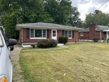 Main picture of 4433 Lynnview Dr