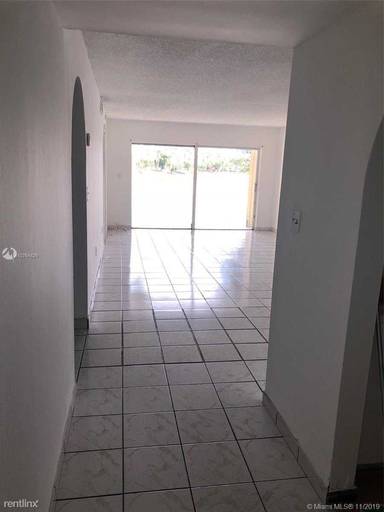 Main picture of West Fontaine Condo