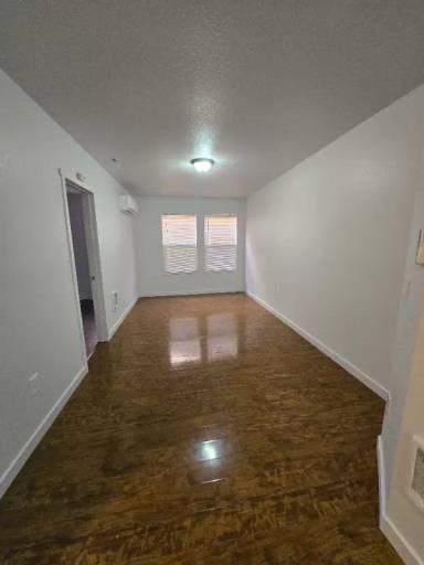 Main picture of 318 N Tower Ave