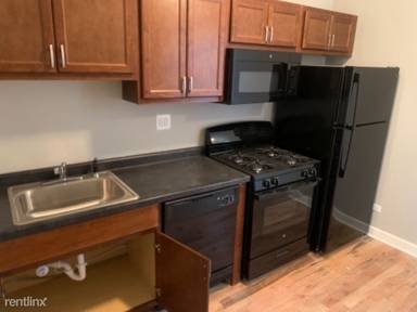 Main picture of 6445 S Saint Lawrence Ave
