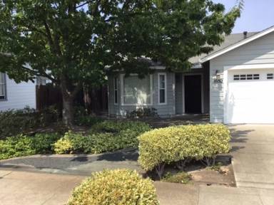 Main picture of 1652 3rd St