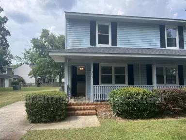 Main picture of 303 W Clifton Ave