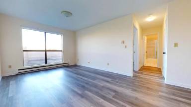 Main picture of 1799 22nd Ave