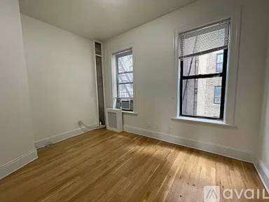 Main picture of 21 E 58th St