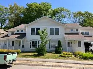 Main picture of 12 Starflower Ln