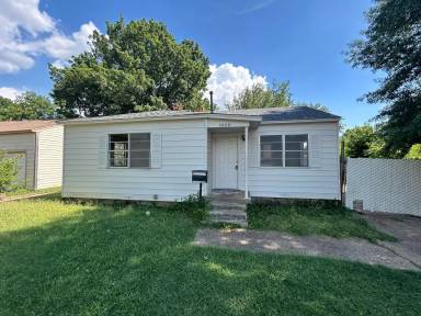Main picture of 1808 Piedmont St
