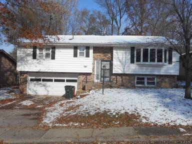 Main picture of 226 Dover Dr