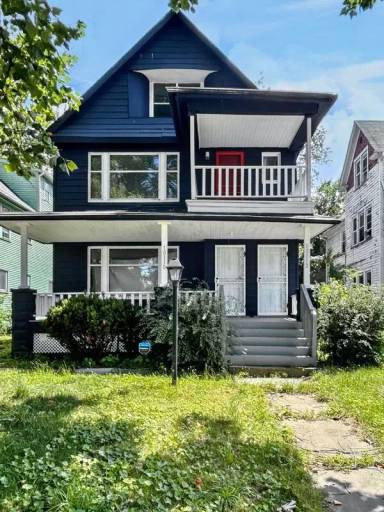 Main picture of 10110 Parkgate Ave