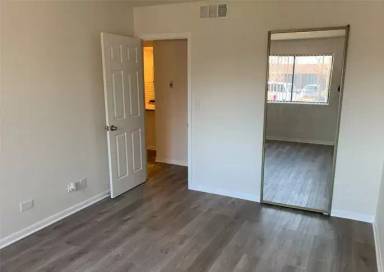 Main picture of Royal Grove Apartments