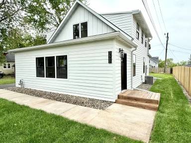 Main picture of 3460 Livingston Ave
