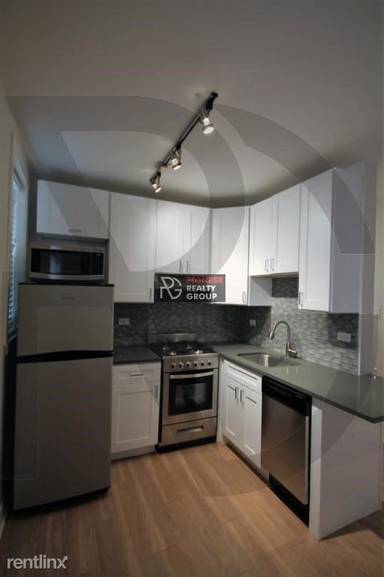 Main picture of 511 W Belmont Ave