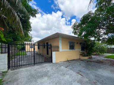 Main picture of 1079 NW 112th Ter