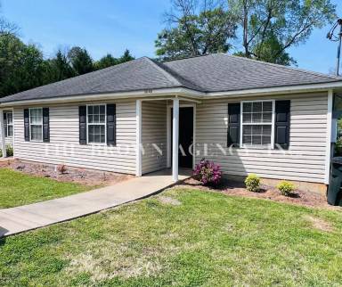 Main picture of 1014 Renfro Ave