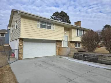 Main picture of 725 Elton Hills Dr NW
