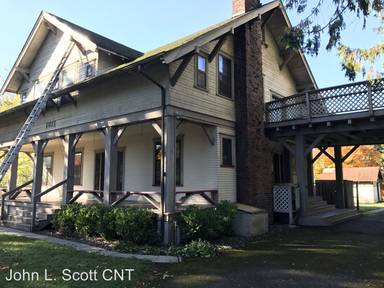 Main picture of 1011 Caveness Dr