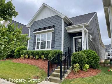 Main picture of 2618 Eight Iron Dr