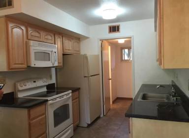 Main picture of 3215 Bermuda Ave