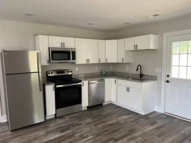 Main picture of 3934 Lodge Rd