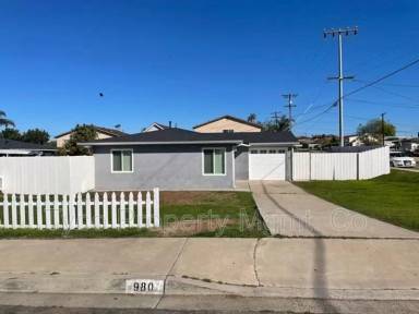 Main picture of 980 Ebony Ave