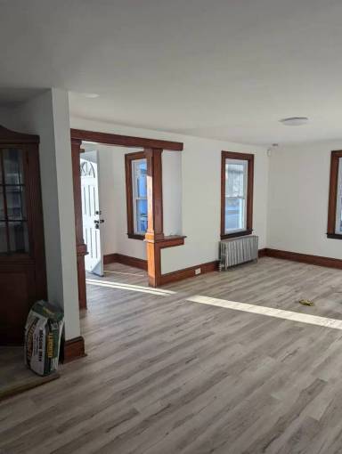 Main picture of 57 Pratt St