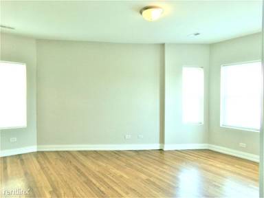 Main picture of 4050 N Milwaukee Ave Apartments