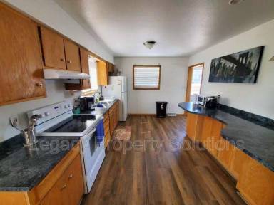 Main picture of 609 N 29th St