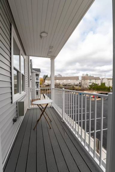 Main picture of 948 N Front St