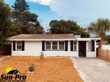 Main picture of 48 River Dr