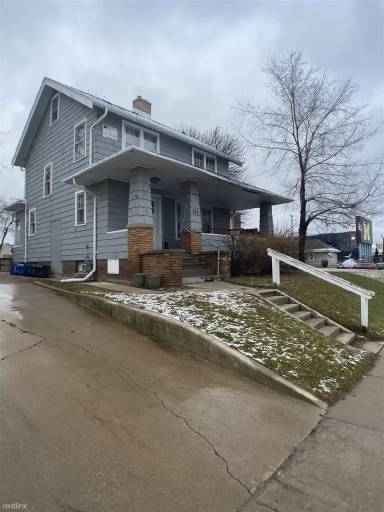 Main picture of 316 W Stadium Blvd