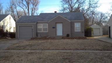 Main picture of 1118 N Terrace Dr