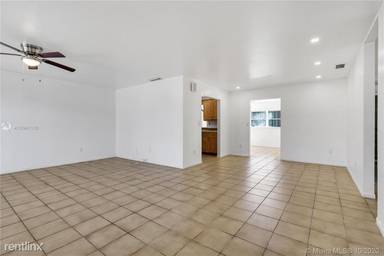 Main picture of 7245 SW 140th Ct