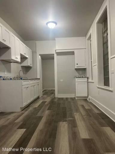 Main picture of 440 S Prince St
