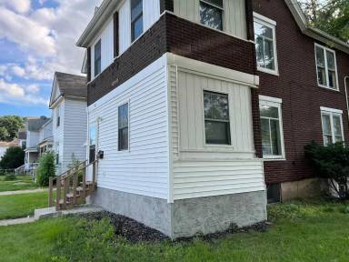Main picture of 1447 8th Ave