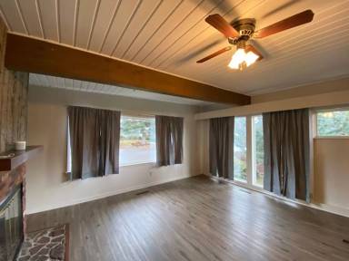 Main picture of 708 Park Ave