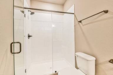 Main picture of 25564 Starling Ln