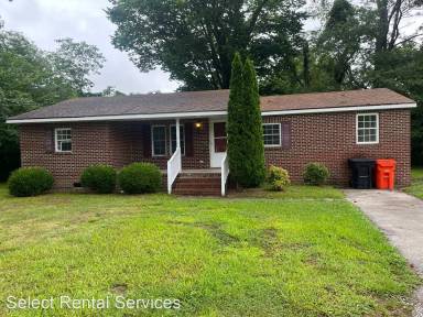 Main picture of 1308 Lowe St