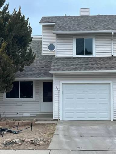 Main picture of 1559 Peacock Pl
