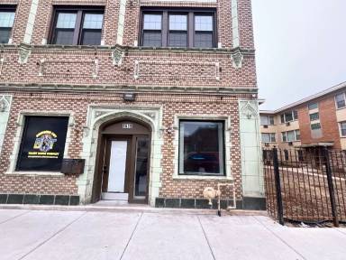 Main picture of 8617 S Ashland Ave