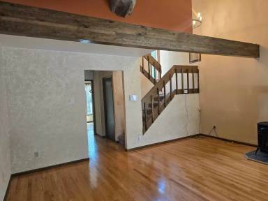 Main picture of 711 W 53rd St