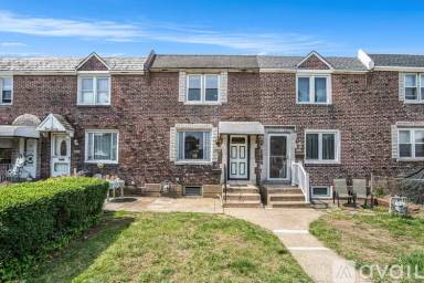 Main picture of 1062 Stratford Rd