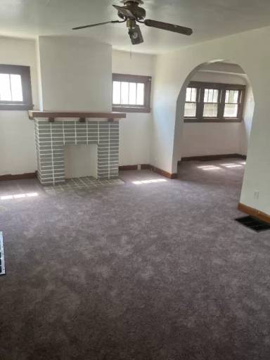 Main picture of 816 Wright Ave