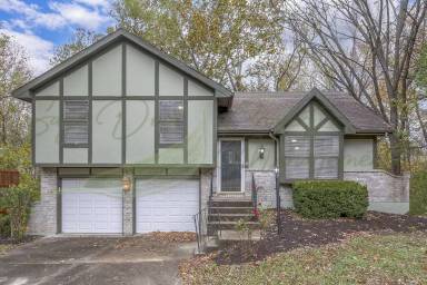 Main picture of 6822 Orchard St