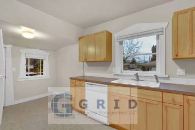 Main picture of 1234 NE 60th Ave