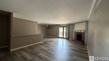 Main picture of 647 Wynn Pl