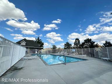 Main picture of Vista Point Apartments